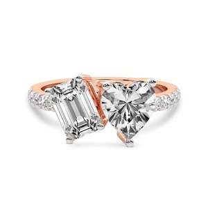 แหวน Dazzling Emerald Heart Toi Et Moi เพชรเพาะเลี้ยง 1.00 กะรัต น้ำหนักรวม 14 กะรัต ทองคำแท้ 14K สี FG ความสะอาดระดับ VS ประดับเพชร 12 เม็ดแบบฝัง - Product Image 3