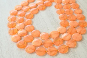 Collar con Colgante de Resina Personalizado para Mujer, Diseño de Animales y Ángeles en Acrílico Transparente, Joyería India para Chicas - Venta al Por Mayor - Product Image 3