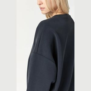 Conjunto de sudadera con capucha y pantalones de chándal de algodón de gran tamaño para mujer con logotipo personalizado Top corto con cuello redondo-para invierno - Product Image 5