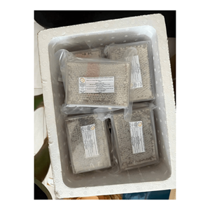 Panal de Miel de Abeja Silvestre Multifloral Dulce y Pura, Auténtico Panal de Miel Natural de Alta Calidad, Grado A, 500gr/Caja - Product Image 4