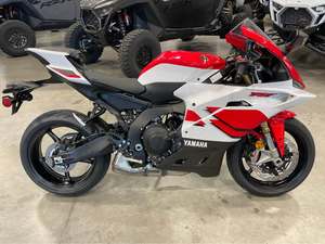 มอเตอร์ไซค์ซูเปอร์สปอร์ต รุ่น R9 สไตล์ 900 ซีซี ปี 2026 - Product Image 3