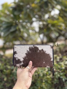 Portefeuille en cuir de vachette, vente chaude, cuir sculpté à la main, étui de téléphone élégant, motif à carreaux, portefeuilles pour femmes - Product Image 3