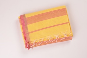 Sari Pipin Nakshi, Prendas de Alta Gama para Mujer, Disponible en 50 Unidades - Product Image 4