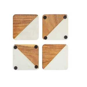 Posavasos de madera hecho a mano Juego redondo Premium de 4 Posavasos de madera elegantes Posavasos de bebida duraderos Esteras de bebida elegantes - Product Image 5