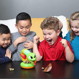 Serpiente <span class=keywords><strong>de</strong></span> <span class=keywords><strong>cascabel</strong></span> interactiva Tricky Toy Mesa eléctrica Juegos <span class=keywords><strong>de</strong></span> entretenimiento Juego <span class=keywords><strong>de</strong></span> sobresaltos para broma y diversión - Product Image 4