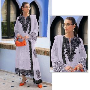 Costume pakistanais exclusif pour mariages Renard lourd Georgette Feuille Broderie Séquence Travail Moti Border Khatli Cou Détaillant - Product Image 1