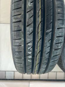 Pneu d'été Roadstone Eurovis Sport 04 155/70R13 d'occasion, charge supplémentaire, performance, pour remplacement/réparation - Product Image 2