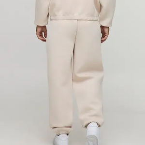 Veste de survêtement zippée durable pour homme avec poche avant, couleur unie, design élégant, dernière collection 2026, vêtements de sport pour homme pour l'hiver - Product Image 6