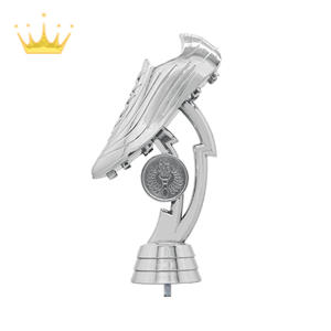 Trofeo de fútbol y fútbol de plástico dorado o plateado de BAGUSS ZADAR, premios de patrón circular duraderos personalizables - Product Image 2