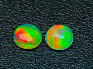 Fantastique paire d'opale éthiopienne-Welo Cabochon Opal Gems - Multi Flashy Round Shape Opal-Pierres colorées naturelles en gros - Product Image 4