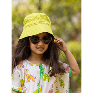 Casquette décontractée en coton biologique Den - Product Image 1