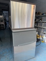 Offre Spéciale Ice-1500p Machine à glaçons commerciale 1000kg Machine à glaçons par jour Refroidissement par eau Certifié CE Hôtels Restaurants