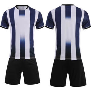 Uniforme de fútbol personalizado sublimación impresa uniforme de fútbol de secado rápido ONIKS IMPEX - Product Image 5