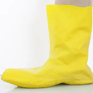 Surchaussures en caoutchouc imperméables et résistantes aux produits chimiques, hauteur 12,5 pouces, tailles S à XXL, jaune/noir/orange, semelle antidérapante - Product Image 3