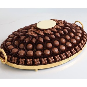 Plateau à dessert sucré en chocolat pour hôtel Plateau de service à chocolat en métal argenté de style attrayant avec poignée en forme de feuille En vente - Product Image 5