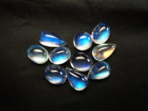 Meilleure qualité Blue Shine Moonstone Mix Shape Cabochon Gemstones cristaux de pierre de lune arc-en-ciel en vrac du fabricant indien - Product Image 2