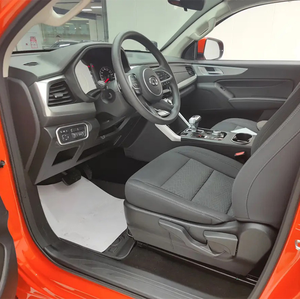 Edición Comercial 2025, 2.0T Gasolina, Automática, 4x4, Doble Cabina Grande, 2.0T 190 HP L4, Camioneta Mediana - Product Image 3