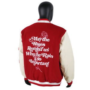 Chaqueta de Béisbol Personalizada OEM de Alta Calidad, Chaqueta Universitaria con Parches de Chenilla Bordados y Mangas de Cuero para Hombre - Product Image 5