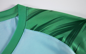 Kits de football personnalisés Ensemble complet Kit de football Design vert Sublimation Sports d'équipe Vêtements Club Uniforme - Product Image 2