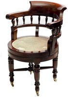 Chaise en rotin faite à la main de style resort, mobilier de luxe