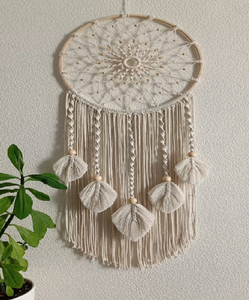 Macrame hoa tròn. Mô hình trung tâm chi tiết và dây tầng mềm mại cho cảm giác Boho thoải mái, với giá bán buôn. - Product Image 1