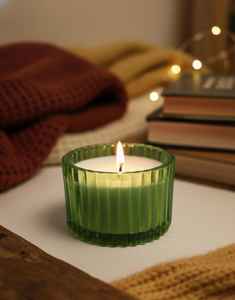 Velas Aromáticas de Vidrio Personalizadas con Diseño de Costillas, Logotipo de Marca Personalizado y Caja Personalizada para Decoración del Hogar - Product Image 4