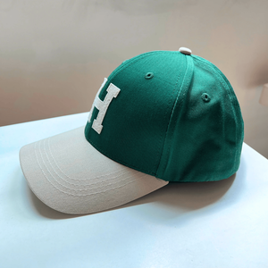 Gorras de Béisbol Personalizadas al por Mayor, Gorra de 6 Paneles con Logotipo Vintage en Fieltro, Gorras de Béisbol de Tela de Algodón con Visera Curva y Estructura - Product Image 5