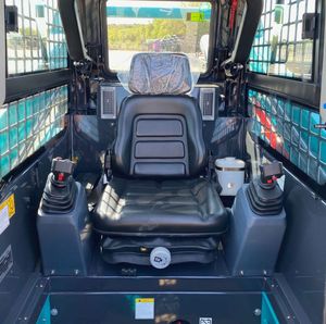 Pour le chargeur SWTL-4538 chenillé de boeuf de dérapage de Sunward disponible pour l'usage multifonctionnel - Product Image 6