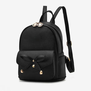 กระเป๋าเป้สะพายหลังหนังสีดำแบบมืออาชีพกันน้ำมีสไตล์กระเป๋ามหาวิทยาลัยความจุขนาดใหญ่พิมพ์โลโก้ตามสั่ง - Product Image 4