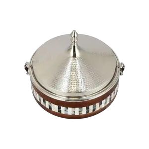 Casserole Serveur Nouveau Design Personnalisé Pot En Métal Casserole De Luxe Personnalisé Fini Fantaisie Réchauffeur De Nourriture Pour Les Fêtes De Mariage - Product Image 1