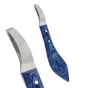 Outils de maréchal-ferrant en vrac couteau à boucle en acier inoxydable pour les professionnels de maréchal-ferrant façonnage et coupe faciles manche en bois personnalisé - Product Image 3