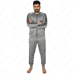 Pullover personnalisé grande taille ensemble de survêtements à capuche avec logo pour hommes pantalons de survêtement et sweat à capuche panneaux contrastés survêtement pour hommes - Product Image 3