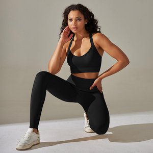 Ensemble de vêtements de sport gris sans couture pour femmes, soutien-gorge à dos croisé, leggings taille haute, logo personnalisé, vêtements de fitness, motif uni, MOQ 2 pièces - Product Image 3
