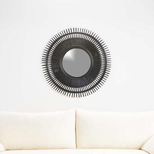 Espejo de Pared de Diseño Moderno, Alta Calidad y Durabilidad, con Marco Metálico, Color y Tamaño Personalizables para Salón de Belleza - Product Image 1