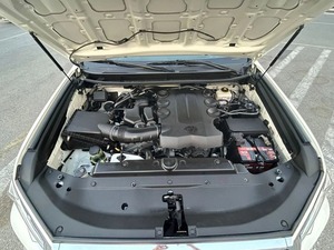 Ventes urgentes 2019 Toyota Pra _ dos 4,0 L V6 Option complète Ventes saisonnières Voitures d'occasion haut de gamme - Product Image 6