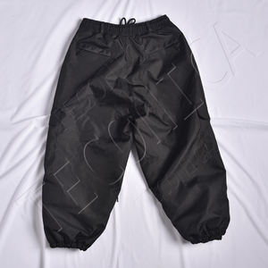 Veste imperméable légère en polyester et nylon polaire coupe-vent chaude pour activités hivernales fermeture à glissière pantalon de neige supporté par OEM - Product Image 2