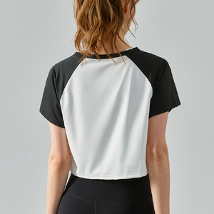 T-shirt décontracté à manches longues trois quarts raglan pour femme, coupe ample, avec logo personnalisé, séchage rapide et écologique - Product Image 2