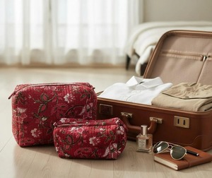 Juego de Maletas de Viaje Vintage de Capacidad Media, Duraderas, Resistentes al Agua, Ecológicas, Acolchadas y Hechas a Mano con Estampado Floral Rojo - Product Image 2