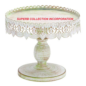 Grand support à gâteau en métal plaqué or de mariage fait à la main meilleure vente et haute qualité en gros et fournisseurs - Product Image 4