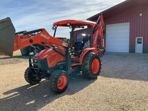 Tracteur agricole B2261H de haute qualité, 65 CV, quatre roues motrices, avec moteur, boîte de vitesses, pompe - Faible bruit et haute productivité - Product Image 4