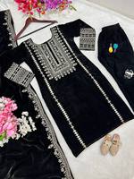 Nouveau Designer de haute qualité Designer Chinon Soie Broderie Séquence Kurti Set By Sterling Creation