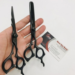 Ciseaux de coiffeur noirs antidérapants professionnels de 6 pouces en acier inoxydable tranchant pour la coupe de cheveux - Product Image 5