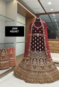 Meilleure qualité broderie lourde velours Lehenga Choli avec Dupatta Premium indien pakistanais vêtements accessoires pour femmes - Product Image 3