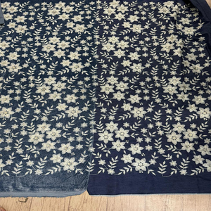 Tela bordada de mezclilla de algodón 100% para faldas y chaquetas elegantes para niños y niñas - Product Image 1