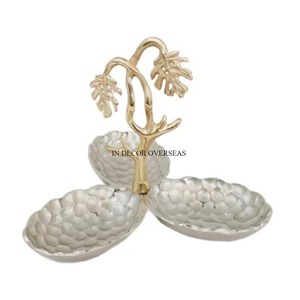 Base de metal resistente chapada en oro de venta mundial con espejo de vidrio transparente hecho con forma ovalada y suministros de cuencos decorativos - Product Image 6