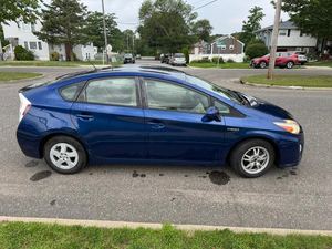 Limpiamente USADO 2011 To-yo-ta Pri_us Two - Product Image 4