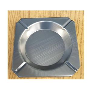 ที่เขี่ยบุหรี่อลูมิเนียมหล่อแบบคลาสสิก ทนทานต่อการเกิดสนิม ดีไซน์โลหะ ทำความสะอาดง่าย สำหรับใช้ในบ้าน ร้านอาหาร และรถยนต์ - Product Image 5