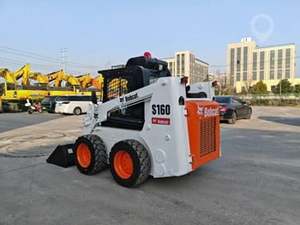 Cargadora Compacta de Ruedas Bobcat S160 Usada, Motor Diésel de 4 Cilindros, Minicargadora con Pala para Movimiento de Tierras, Disponible para Exportación - Product Image 5