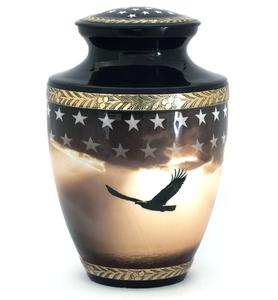 Urne funéraire en métal laiton/aluminium gravée d'un magnifique dauphin au coucher du soleil pour les cendres humaines des adultes - Product Image 5