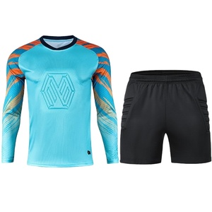 Ensemble d'uniformes de football personnalisés, maillot de football classique, ensembles d'uniformes de football, ensemble de maillots de football, uniforme de football - Product Image 6